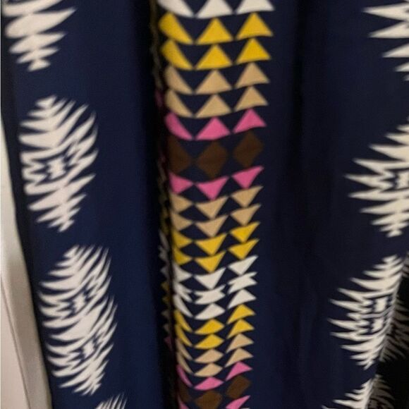 Multi color beautiful jumper
Eight Sixty Sz M - Picture 5 of 10